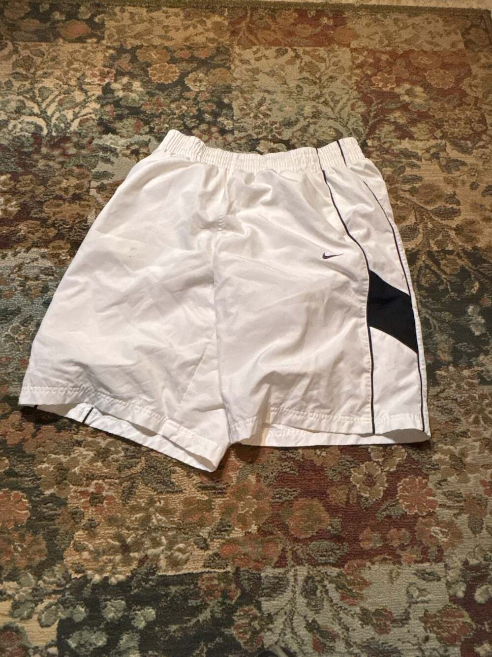 Vintage Nike Y2K Swoosh Logo Athletic Training Shorts purple swoosh Large